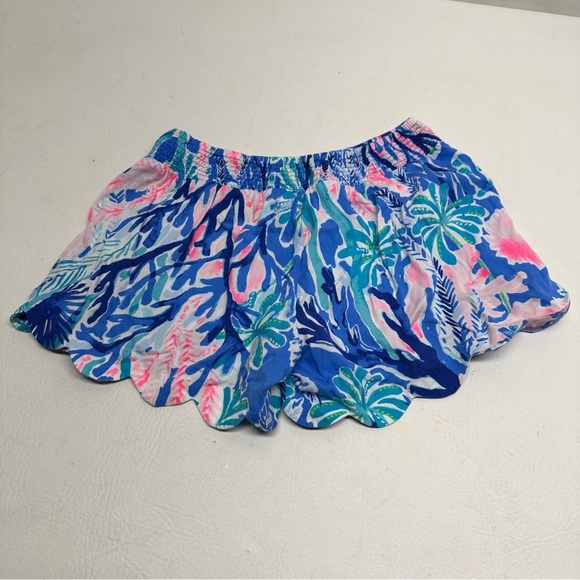 Lilly Pulitzer Colorful floral Women's Shorts size XS - Picture 2 of 11